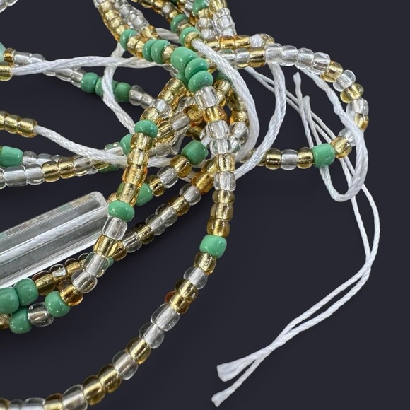 Mint Green Adjustable Waist Beads - Picture 4 of 5